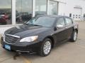Black - 200 Limited Sedan Photo No. 11