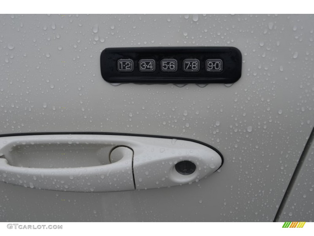 2005 LS V6 Luxury - Ceramic White Pearlescent / Camel photo #22