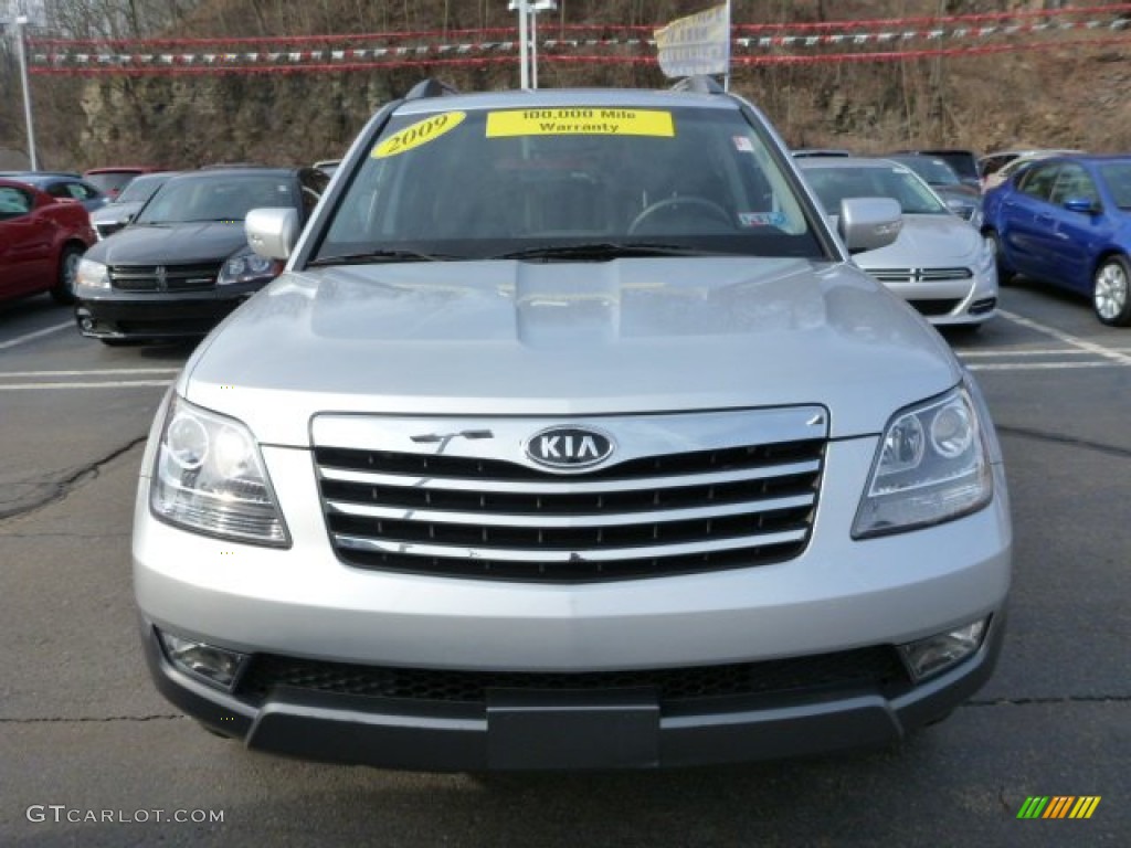 2009 Borrego LX V6 4x4 - Bright Silver / Black photo #7