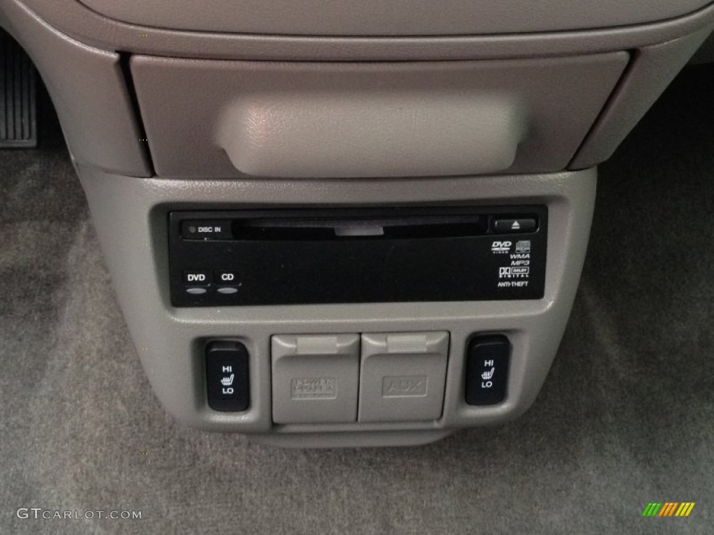 2010 Honda Odyssey EX-L Controls Photo #75929505