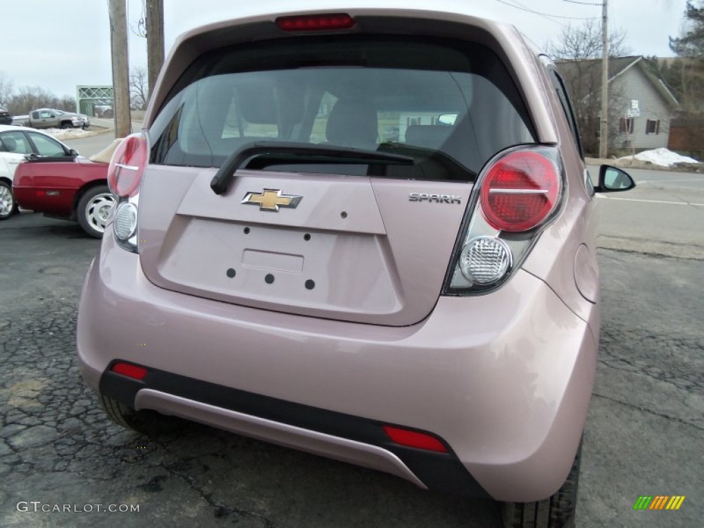 2013 Spark LT - Techno Pink / Silver/Silver photo #7