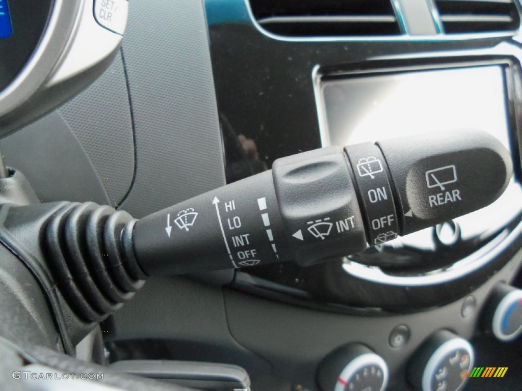 2013 Chevrolet Spark LT Controls Photo #75930580