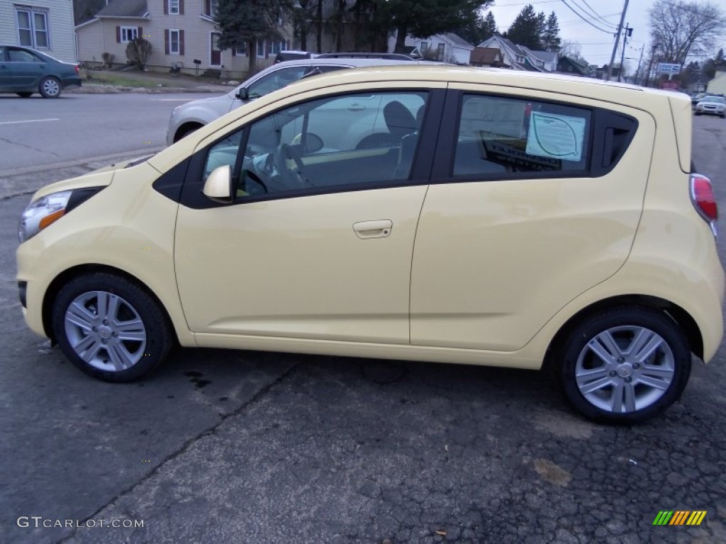 Lemonade (Yellow) 2013 Chevrolet Spark LS Exterior Photo #75930946