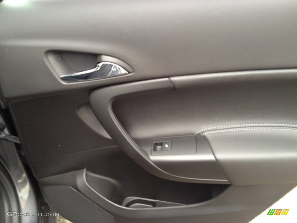 2011 Regal CXL - Granite Gray Metallic / Ebony photo #20