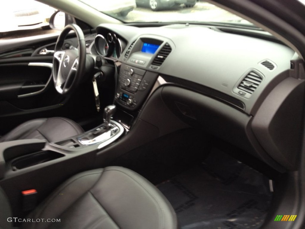 2011 Regal CXL - Granite Gray Metallic / Ebony photo #23