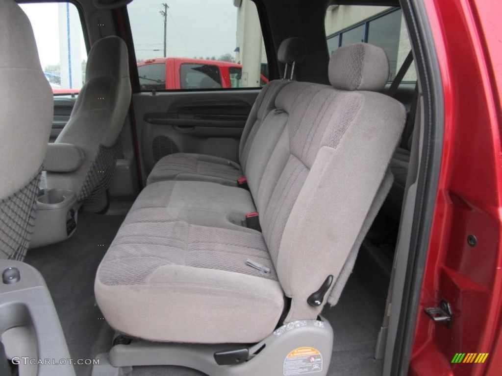 2001 Ford Excursion XLT 4x4 Rear Seat Photo #75931805