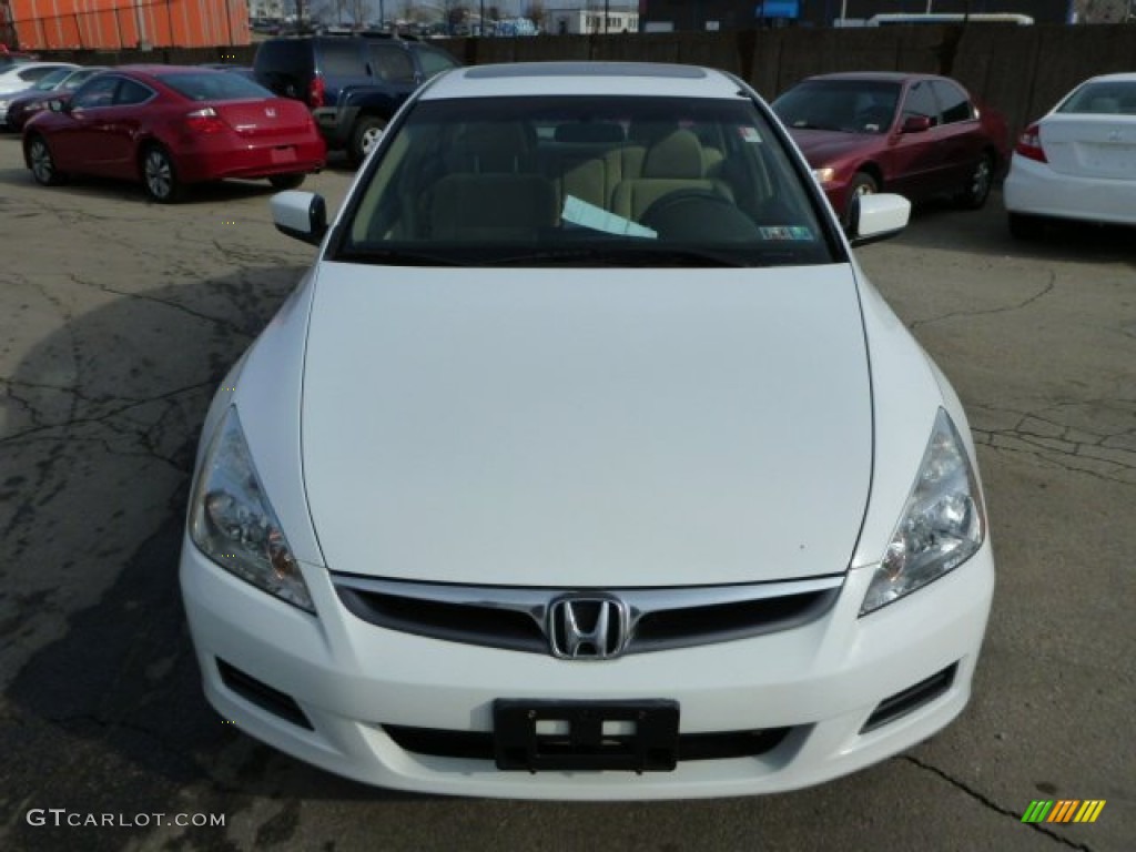 2007 Accord EX Sedan - Taffeta White / Ivory photo #7