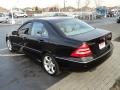 Black - C 230 Sport Photo No. 6