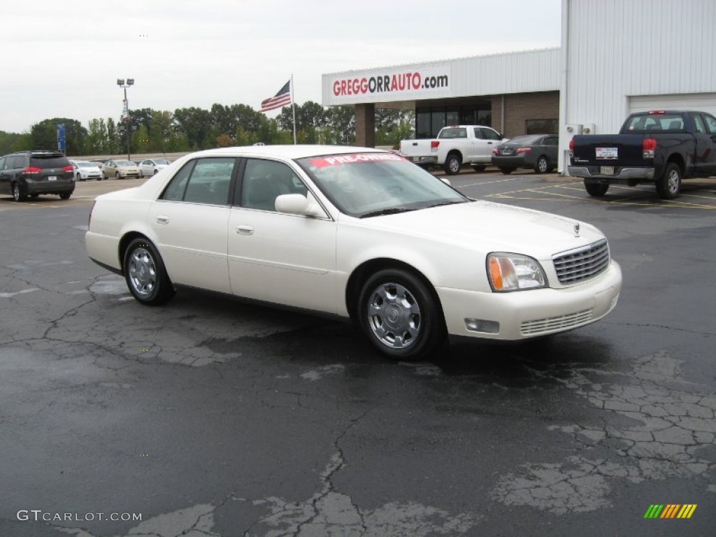 2002 DeVille Sedan - White Diamond Pearl / Neutral Shale photo #1