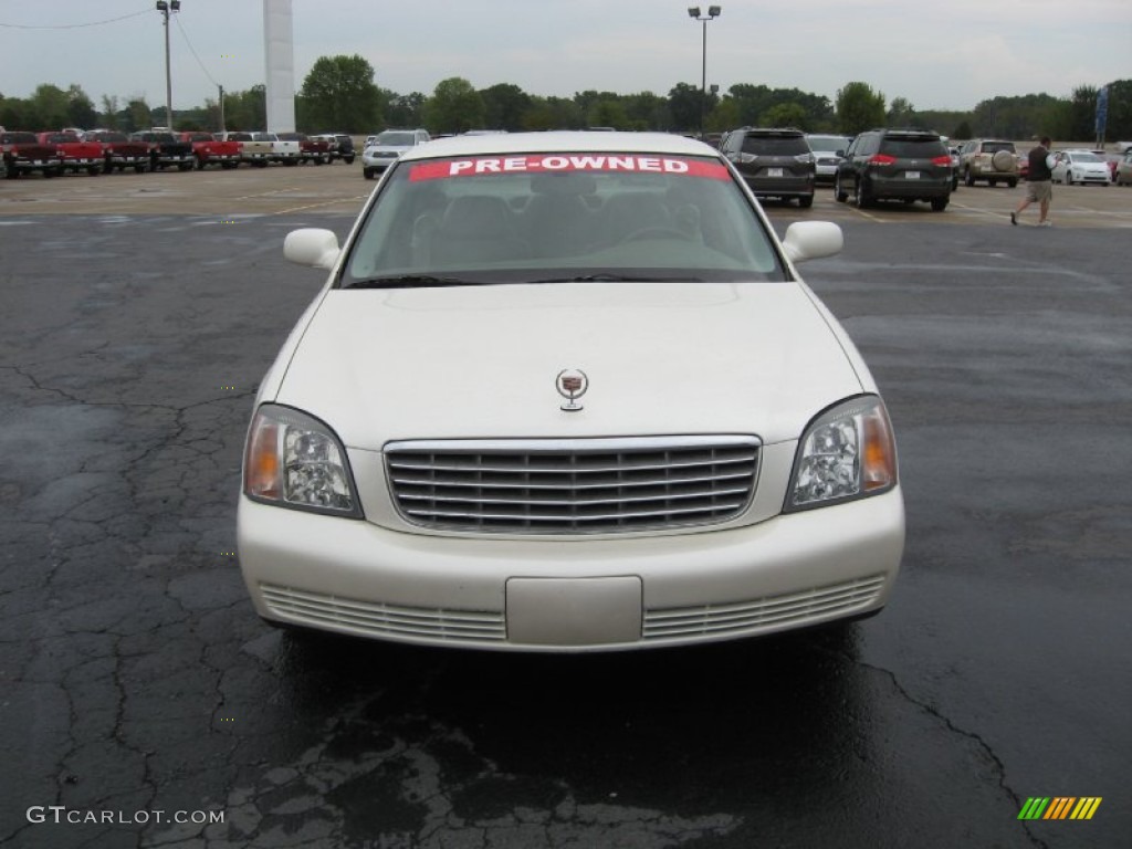 2002 DeVille Sedan - White Diamond Pearl / Neutral Shale photo #2