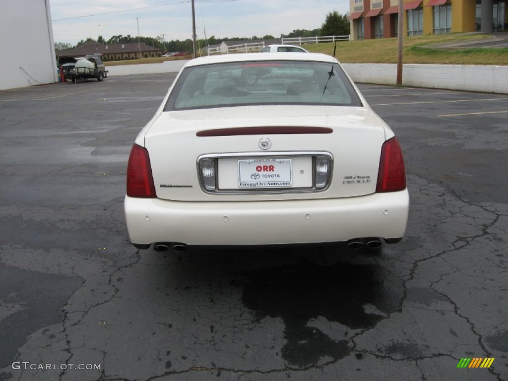 2002 DeVille Sedan - White Diamond Pearl / Neutral Shale photo #6