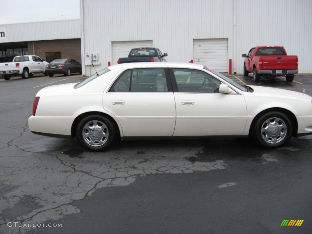 2002 DeVille Sedan - White Diamond Pearl / Neutral Shale photo #8