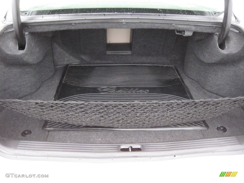 2002 DeVille Sedan - White Diamond Pearl / Neutral Shale photo #18