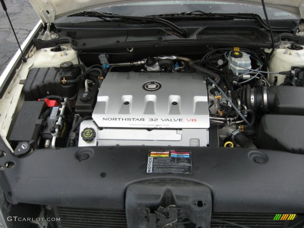 2002 DeVille Sedan - White Diamond Pearl / Neutral Shale photo #21