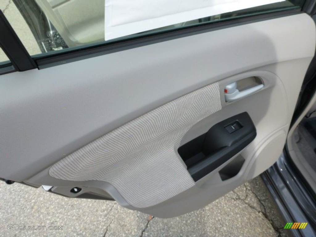 2013 Honda Insight EX Hybrid Gray Door Panel Photo #75940030