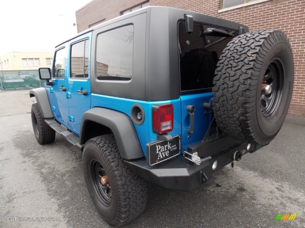 2010 Wrangler Unlimited Sport 4x4 - Surf Blue Pearl / Dark Slate Gray/Medium Slate Gray photo #4