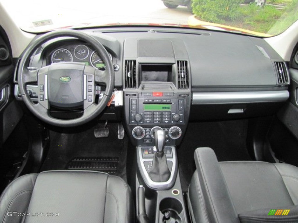2008 Land Rover LR2 HSE Ebony Black Dashboard Photo #75940225