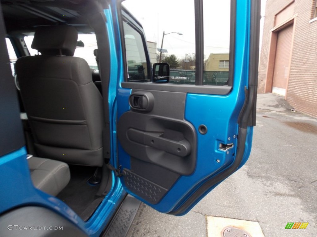 2010 Wrangler Unlimited Sport 4x4 - Surf Blue Pearl / Dark Slate Gray/Medium Slate Gray photo #19