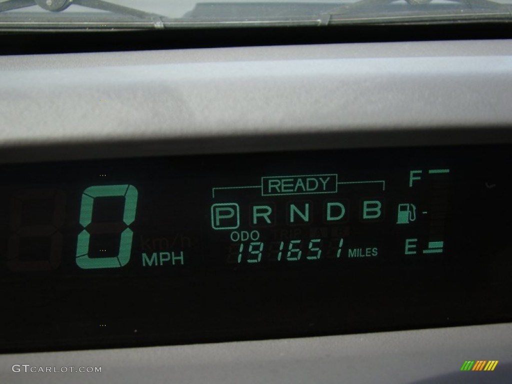 2003 Prius Hybrid - Golden Pearl / Amethyst photo #15