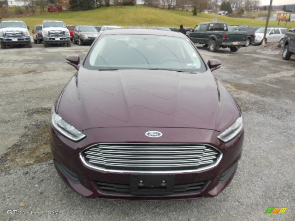 2013 Fusion SE - Bordeaux Reserve Red Metallic / Charcoal Black photo #3