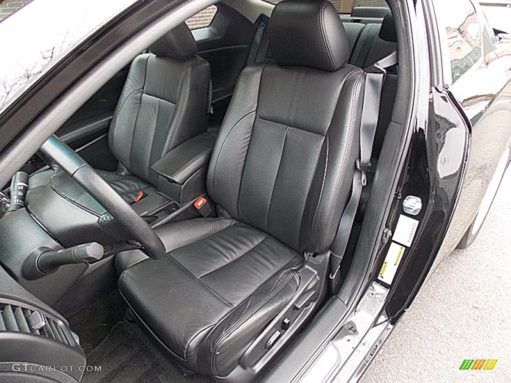 Charcoal Interior 2011 Nissan Altima 2.5 S Coupe Photo #75941749