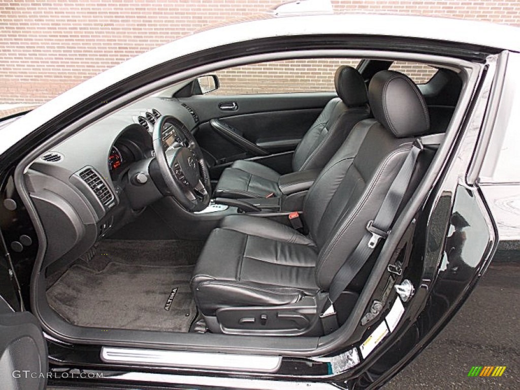 Charcoal Interior 2011 Nissan Altima 2.5 S Coupe Photo #75941797