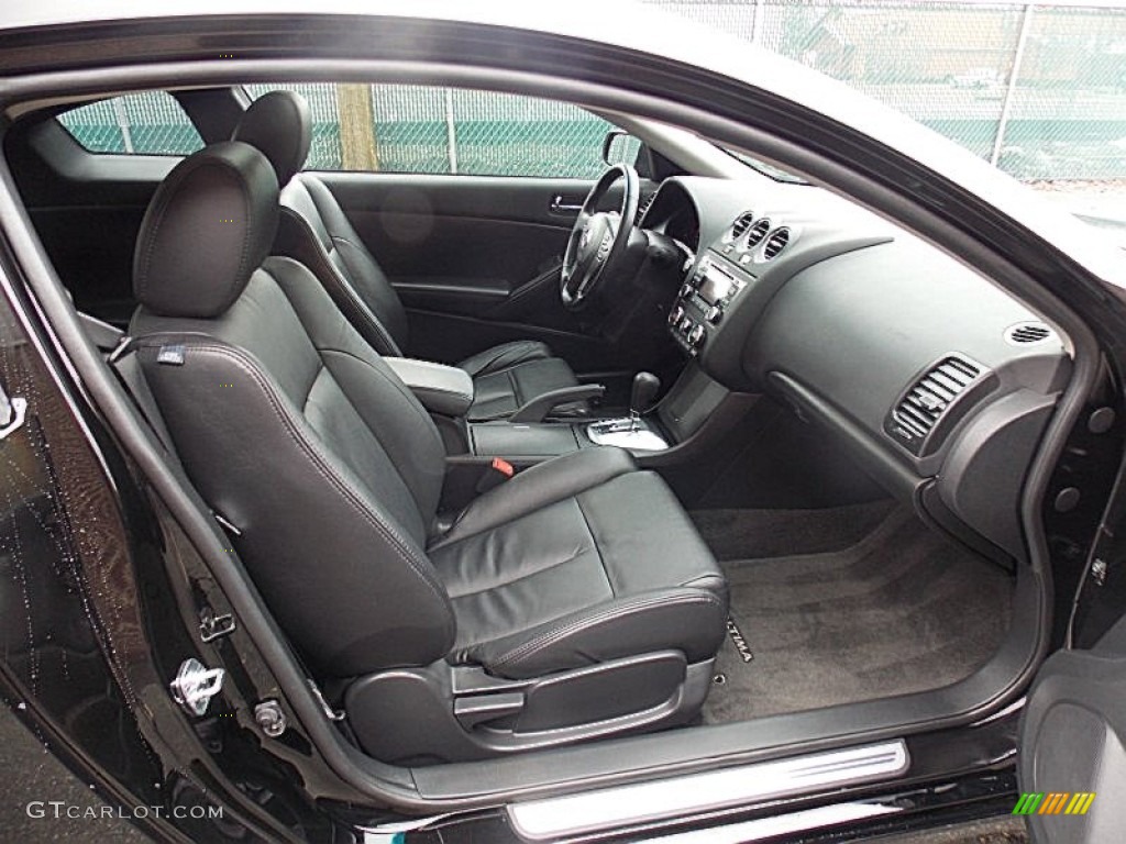 Charcoal Interior 2011 Nissan Altima 2.5 S Coupe Photo #75942046