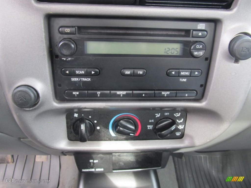 2004 Ford Ranger XLT Regular Cab Audio System Photos