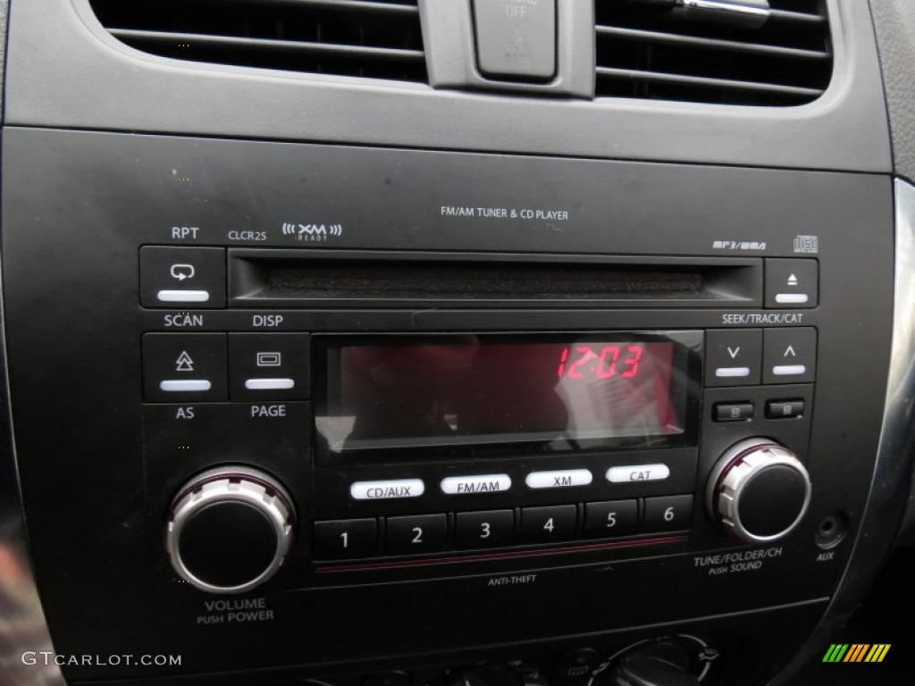 2011 Suzuki SX4 Sport Sedan S Controls Photos