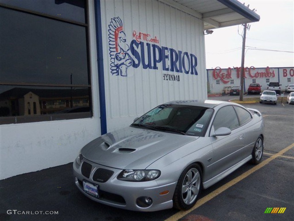 2006 GTO Coupe - Quicksilver Metallic / Red photo #1