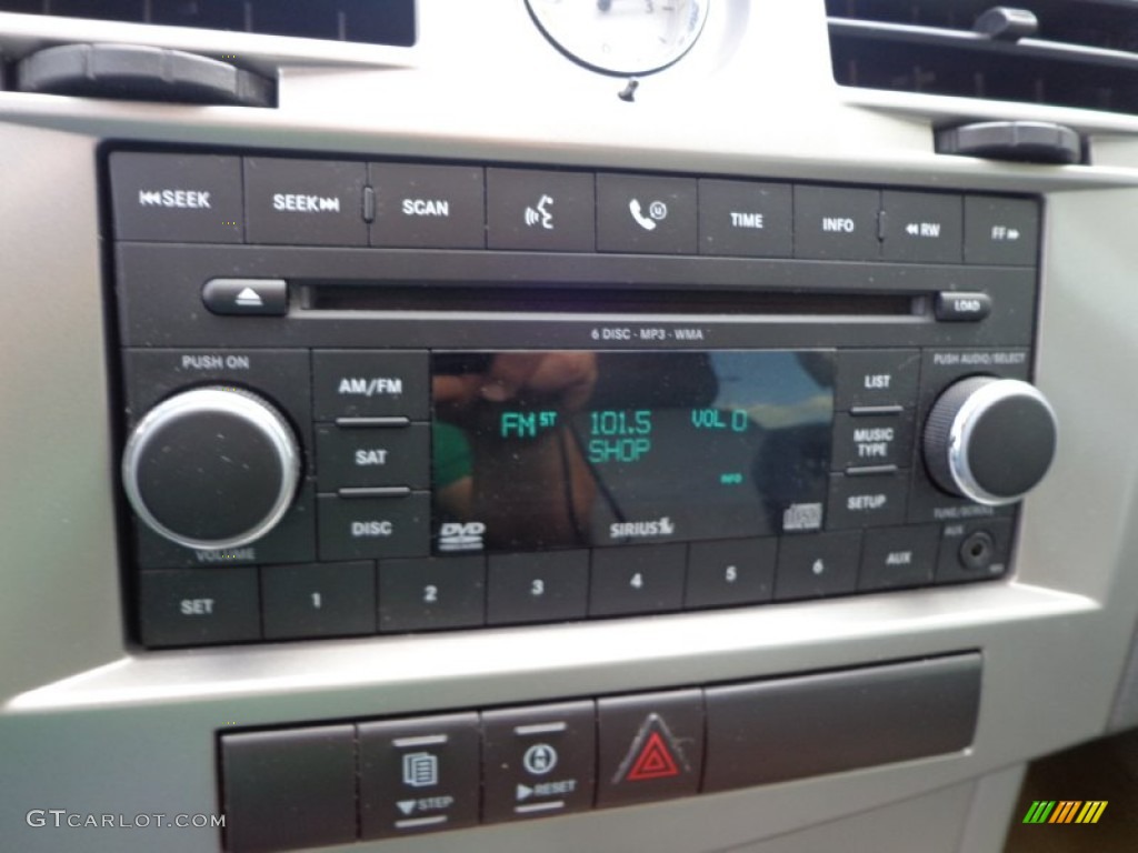 2008 Chrysler Sebring Limited Sedan Audio System Photos