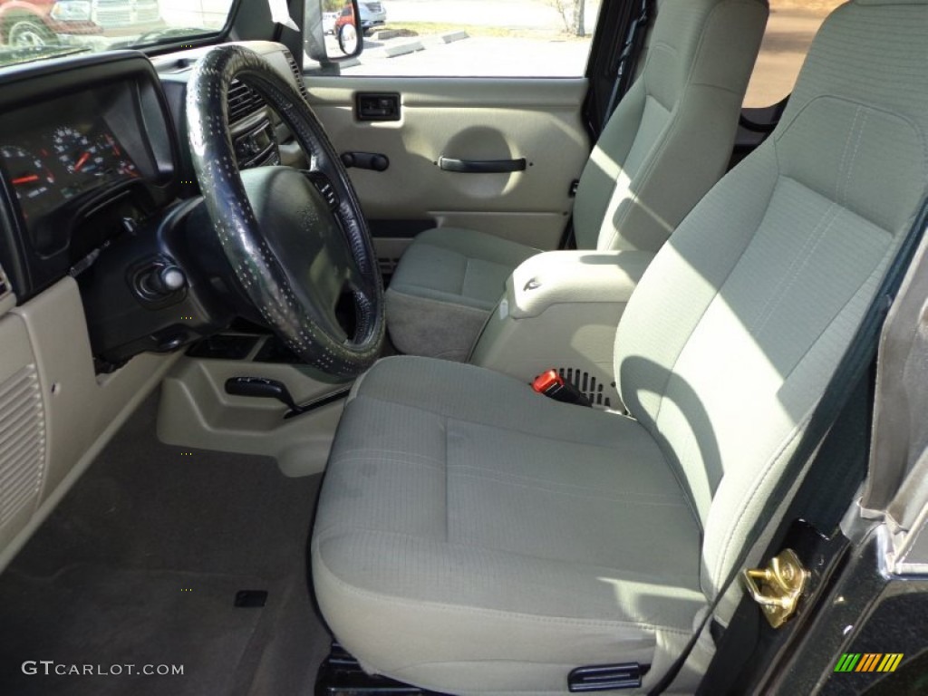 Khaki Interior 2004 Jeep Wrangler Sahara 4x4 Photo #75947599