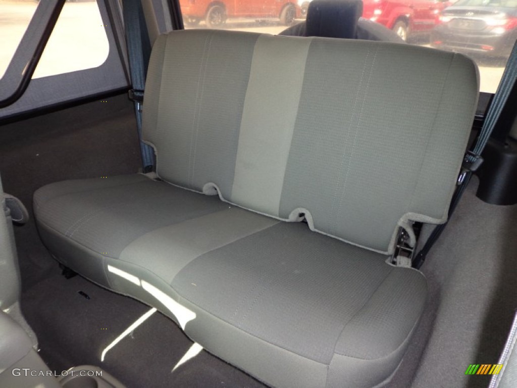 Khaki Interior 2004 Jeep Wrangler Sahara 4x4 Photo #75947617