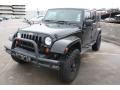 Black - Wrangler Unlimited Sahara Photo No. 3