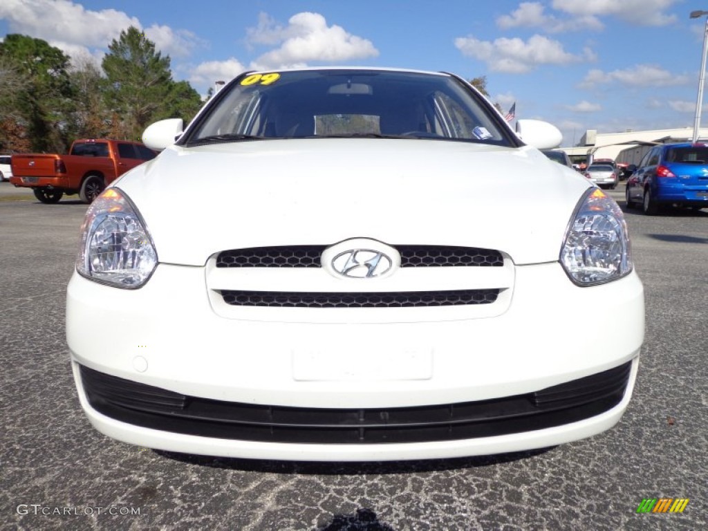 Nordic White 2009 Hyundai Accent GS 3 Door Exterior Photo #75948328