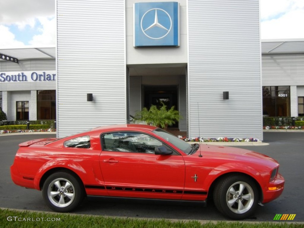 2007 Mustang V6 Premium Coupe - Torch Red / Light Graphite photo #5