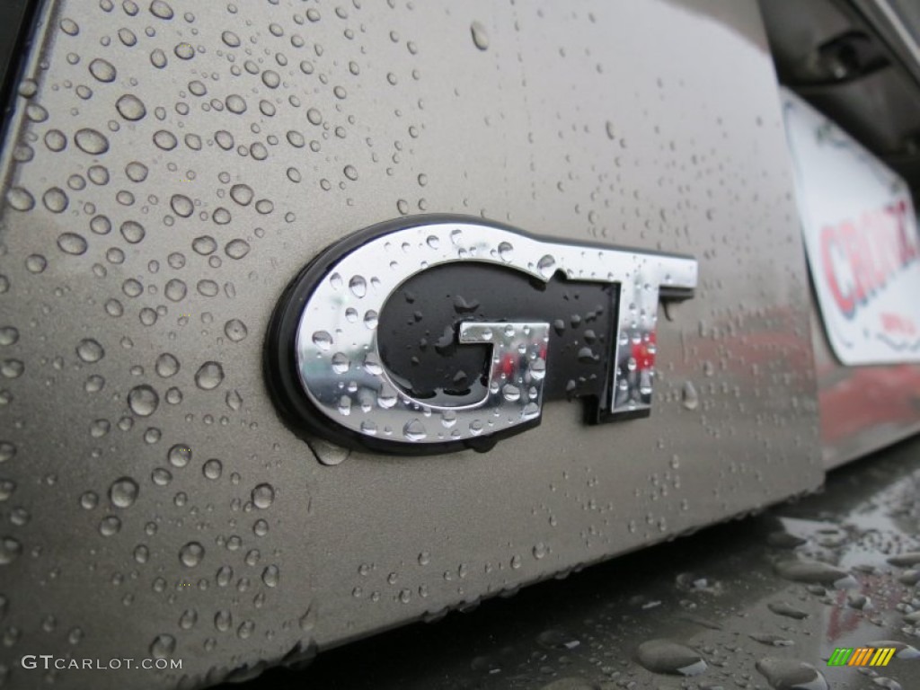 2001 Ford Mustang GT Convertible Marks and Logos Photos