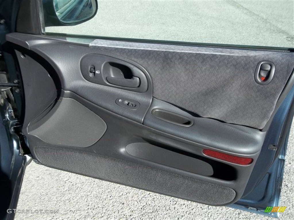 2000 Dodge Intrepid Standard Intrepid Model Agate Door Panel Photo #75950889