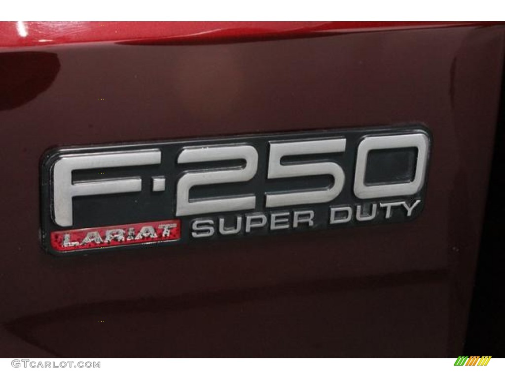 2000 F250 Super Duty Lariat Crew Cab 4x4 - Dark Toreador Red Metallic / Medium Parchment photo #17