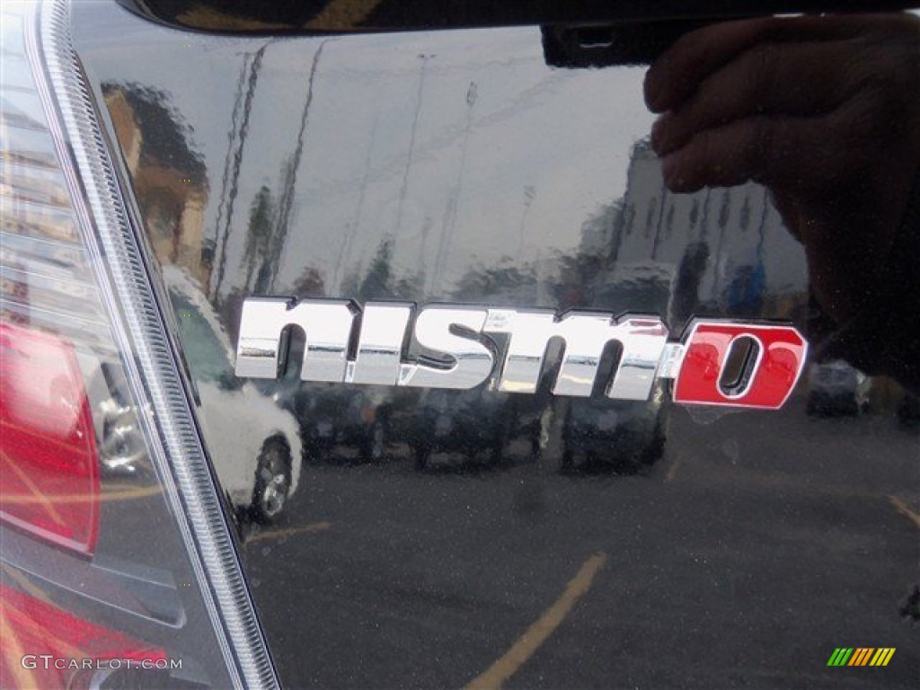 2012 Nissan Sentra SE-R Spec V Marks and Logos Photo #75952130