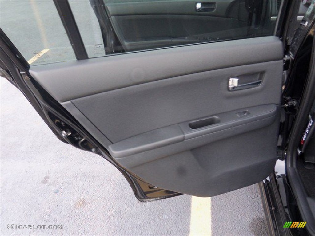 2012 Nissan Sentra SE-R Spec V Door Panel Photos