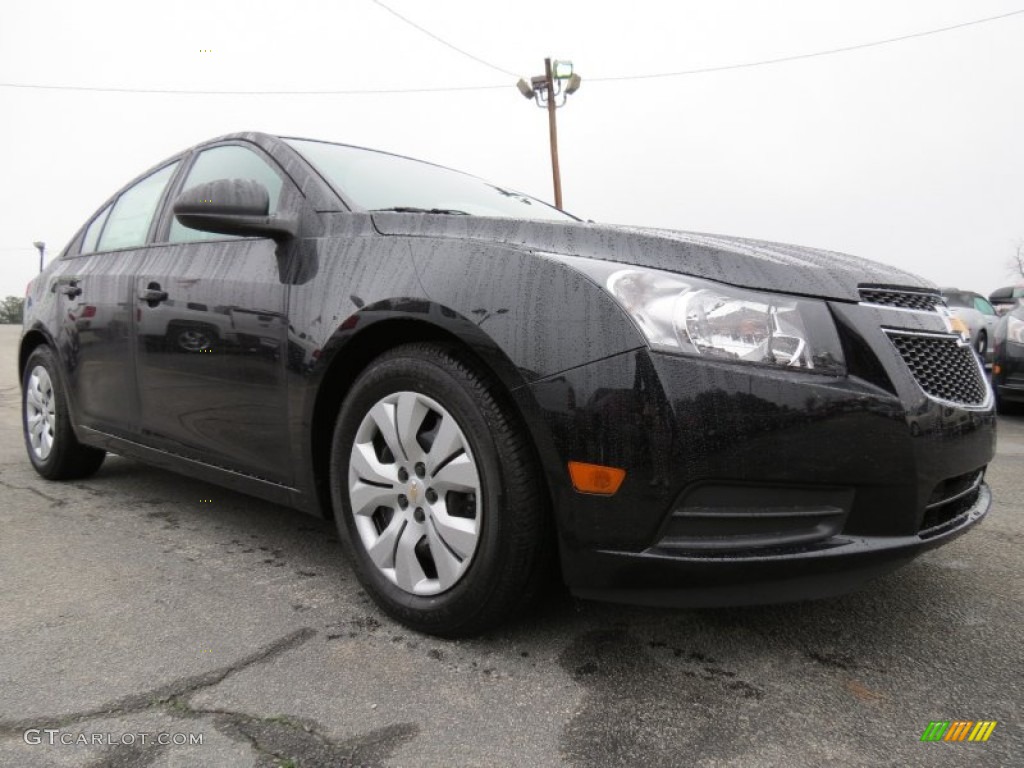 2013 Cruze LS - Black Granite Metallic / Jet Black/Medium Titanium photo #1