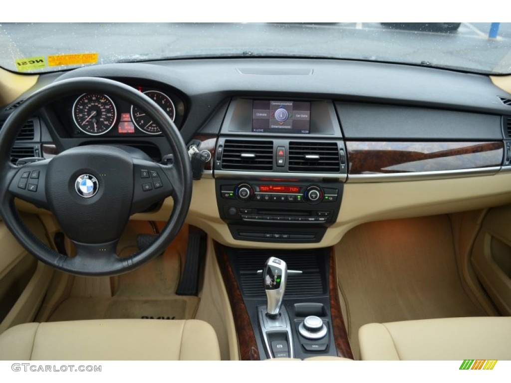 2008 X5 3.0si - Deep Green Metallic / Sand Beige photo #23