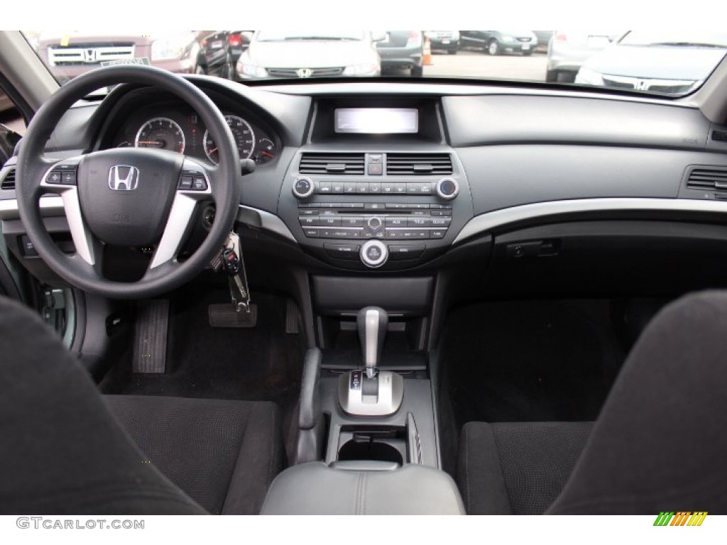 2008 Honda Accord EX Sedan Black Dashboard Photo #75955959