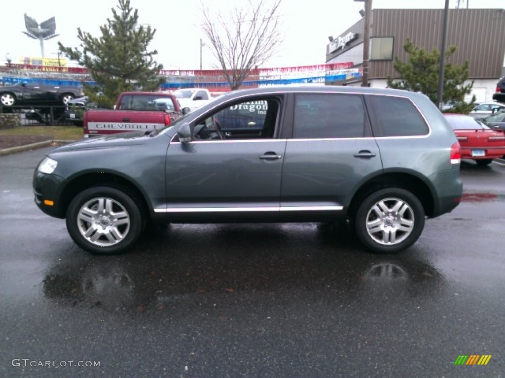 Reed Green Metallic 2006 Volkswagen Touareg V8 Exterior Photo #75956156
