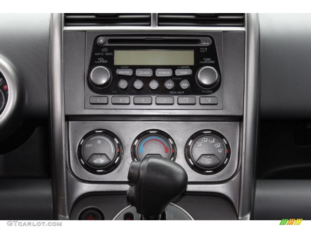 2006 Honda Element EX-P Controls Photo #75956791