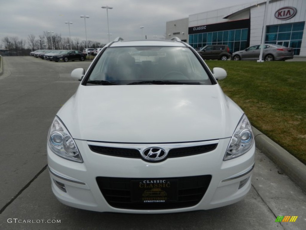 2011 Elantra Touring SE - Polar White / Black photo #8