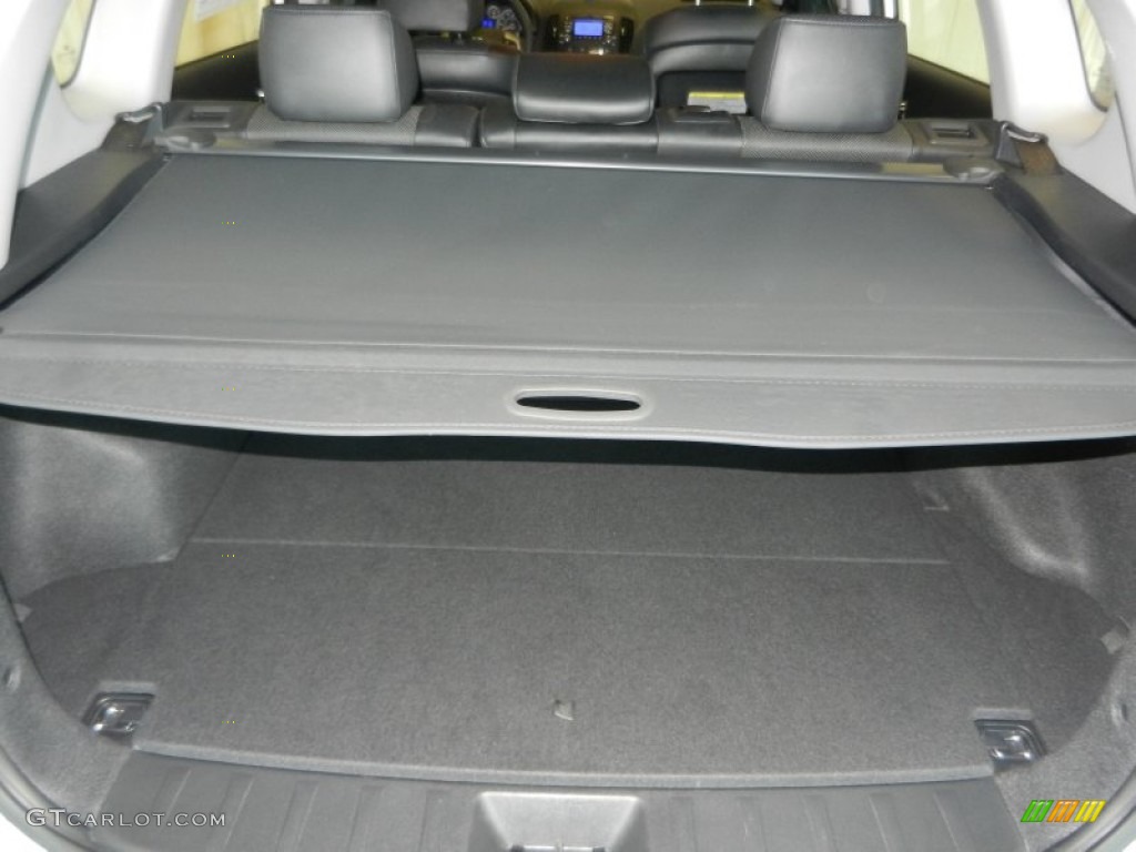 2011 Elantra Touring SE - Polar White / Black photo #18