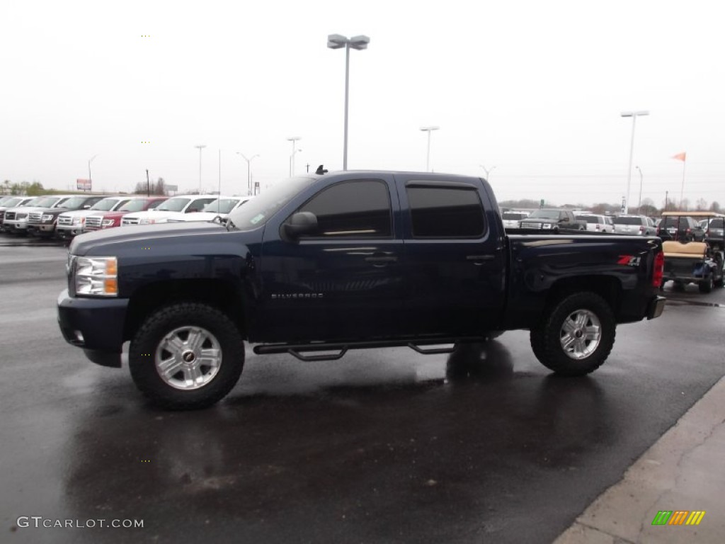 2009 Silverado 1500 LT Crew Cab 4x4 - Imperial Blue Metallic / Light Titanium photo #5