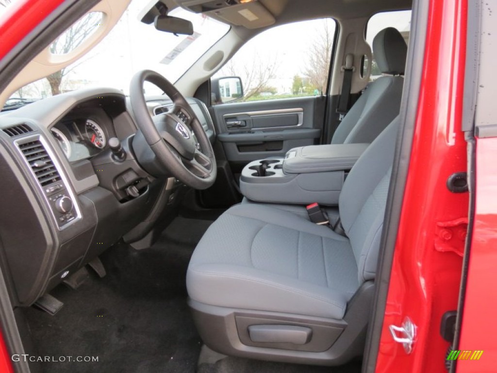 Black/Diesel Gray Interior 2013 Ram 1500 SLT Crew Cab Photo #75960721